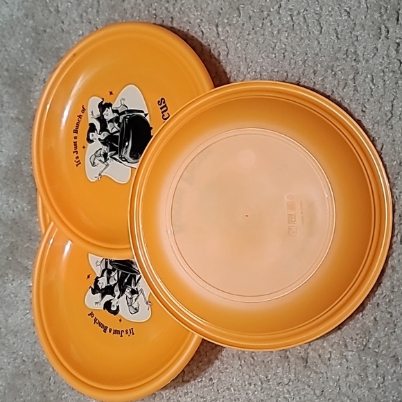 Hocus Pocus Plates Set of 4 - Picture 4 of 5